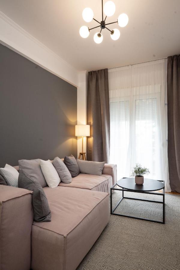 Black Pearl Apt In Koukaki Atenas Exterior foto