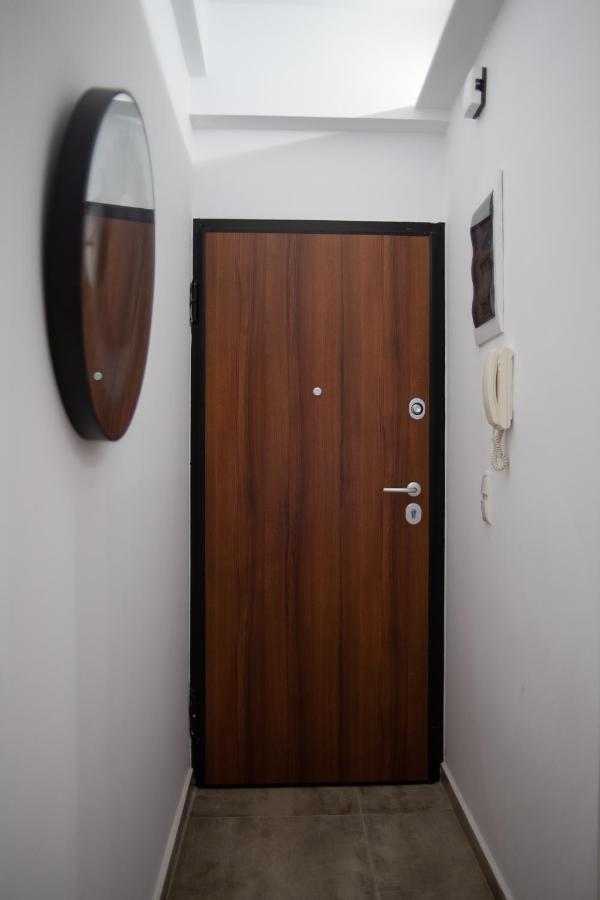 Black Pearl Apt In Koukaki Atenas Exterior foto